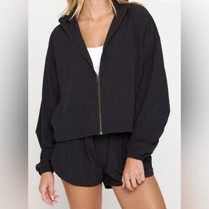 Spiritual Gangster-Elana Cropped Zip Woven Active Jacket-Black size M-NWT